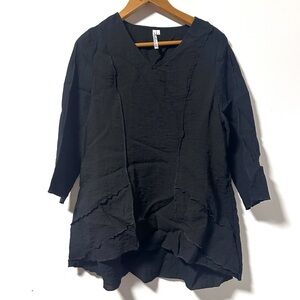 Lulu B Black Textured V-Neck Tunic Women’s Size Small Lagenlook Boho Hippie